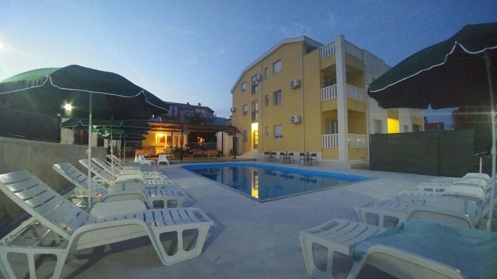 Villa Iva-Dom Kaštela Eksteriør bilde
