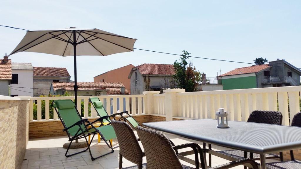 Villa Iva-Dom Kaštela Eksteriør bilde